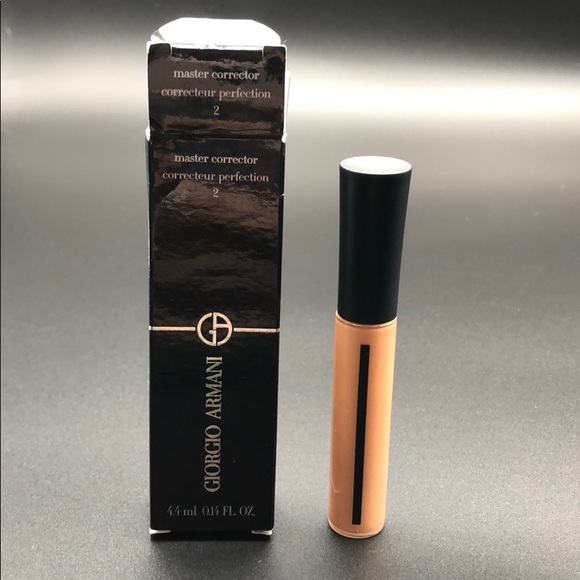 armani corrector 2